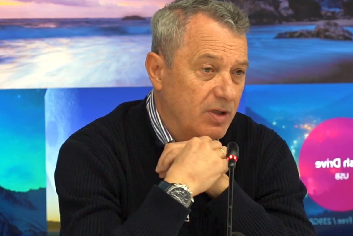 Rednic îi dă o singură șansă Rapidului la titlu: „Doar din cauza lor pot pierde cei de la Steaua campionatul. Gigi mai filosofează, mai schimbă... Cine știe?”