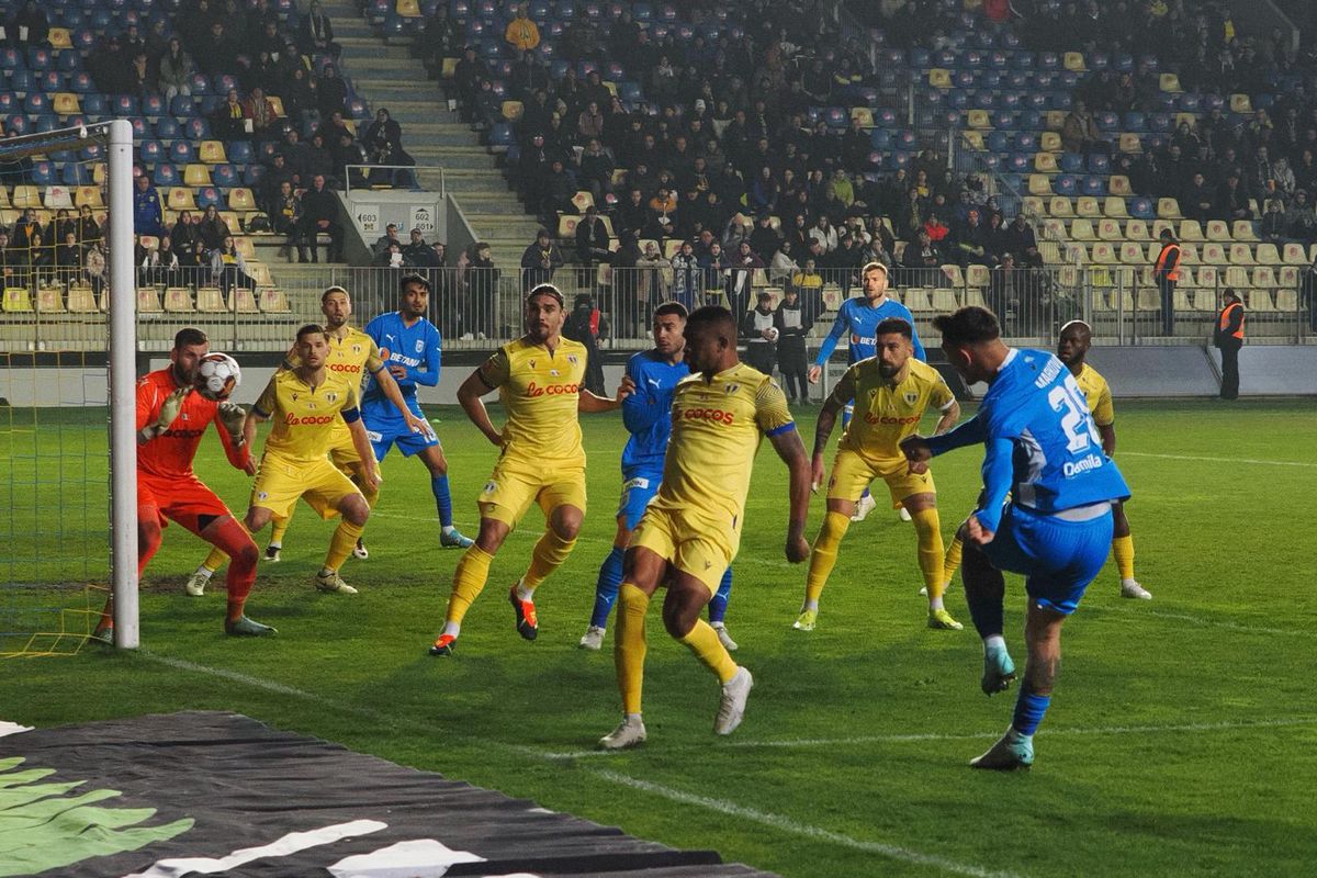 Mitriță, deranjat după meciul cu Petrolul: „Nu trebuie să mai facem asta”