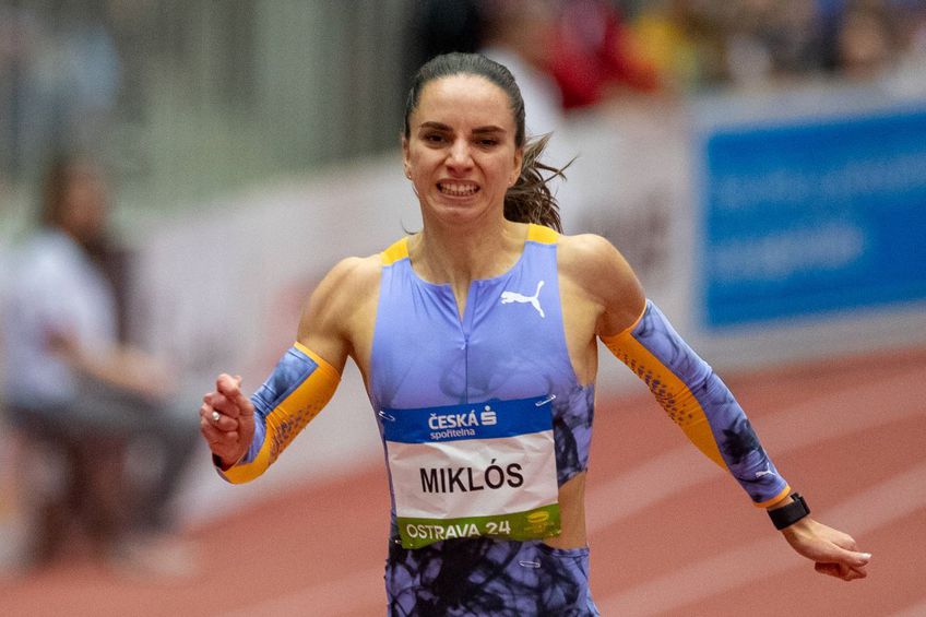 Andrea Miklos la concursul IAAF indoor de la Ostrava Foto: Imago