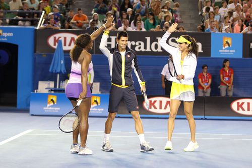 Ana Ivanovic alături de Serena Williams și Novak Djokovic la Australian Open 2013 Foto: Imago