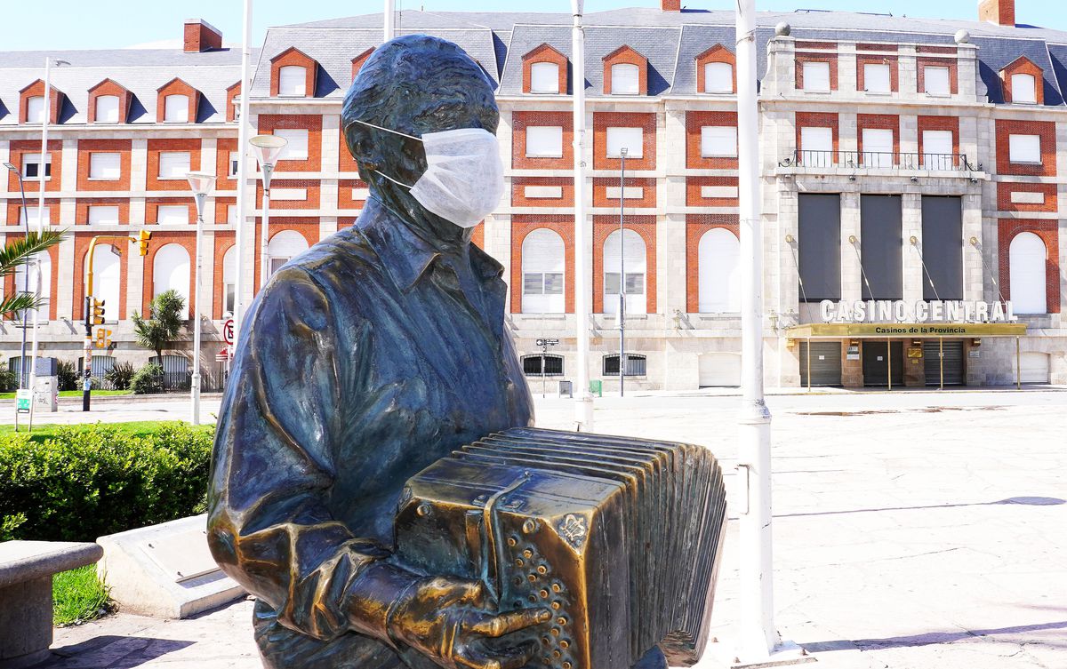 Medicul de la Boca Juniors compară COVID-19 cu marea ciumă și avertizează: „Vom muri din cauza unor idioți”