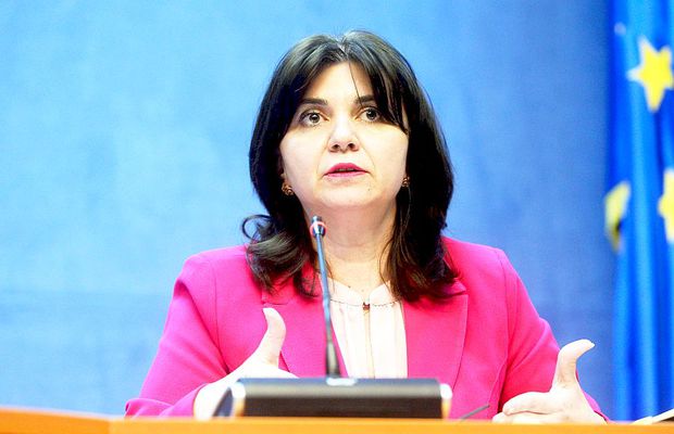 Ministrul Educației despre ce se întâmplă cu școlile: „Urmează o declarație în scurt timp”