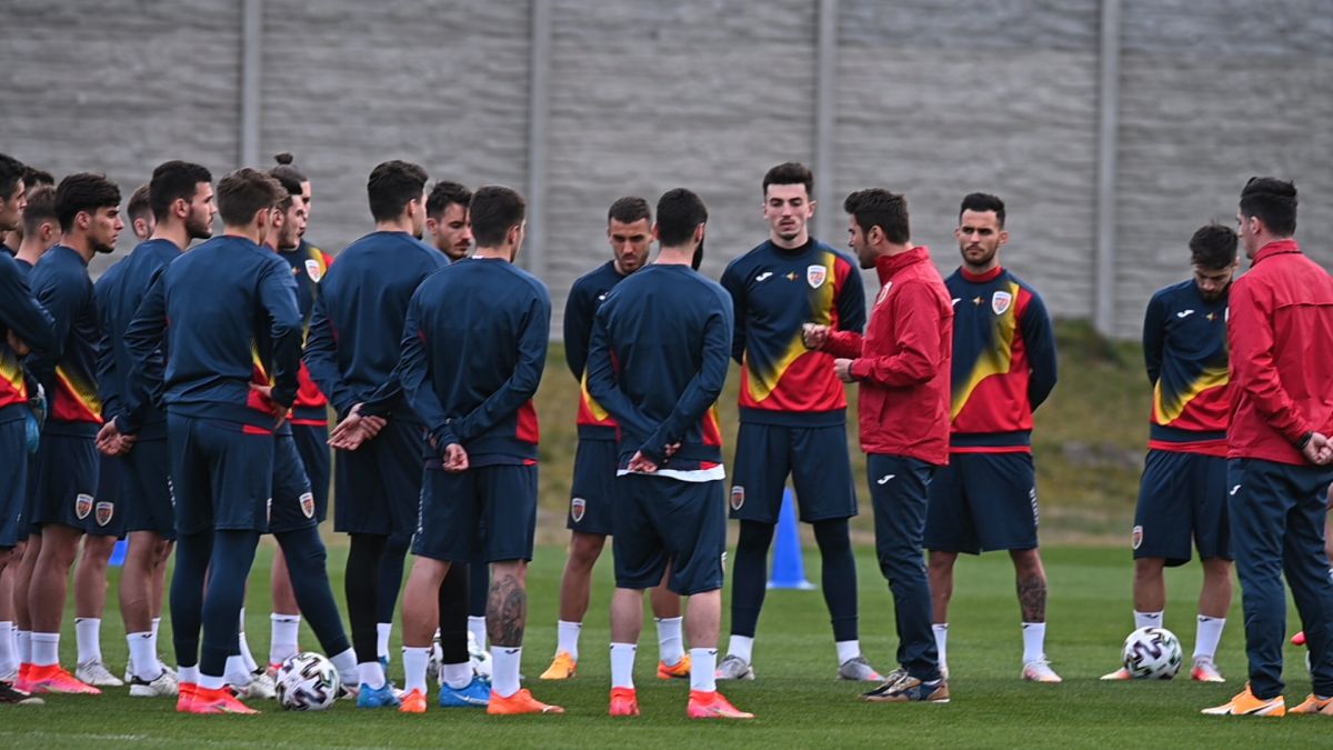 Discursul lui Adi Mutu, înainte de România U21 - Germania U21: „Poate nu m-ați crezut, dar acum e timpul să o faceți”