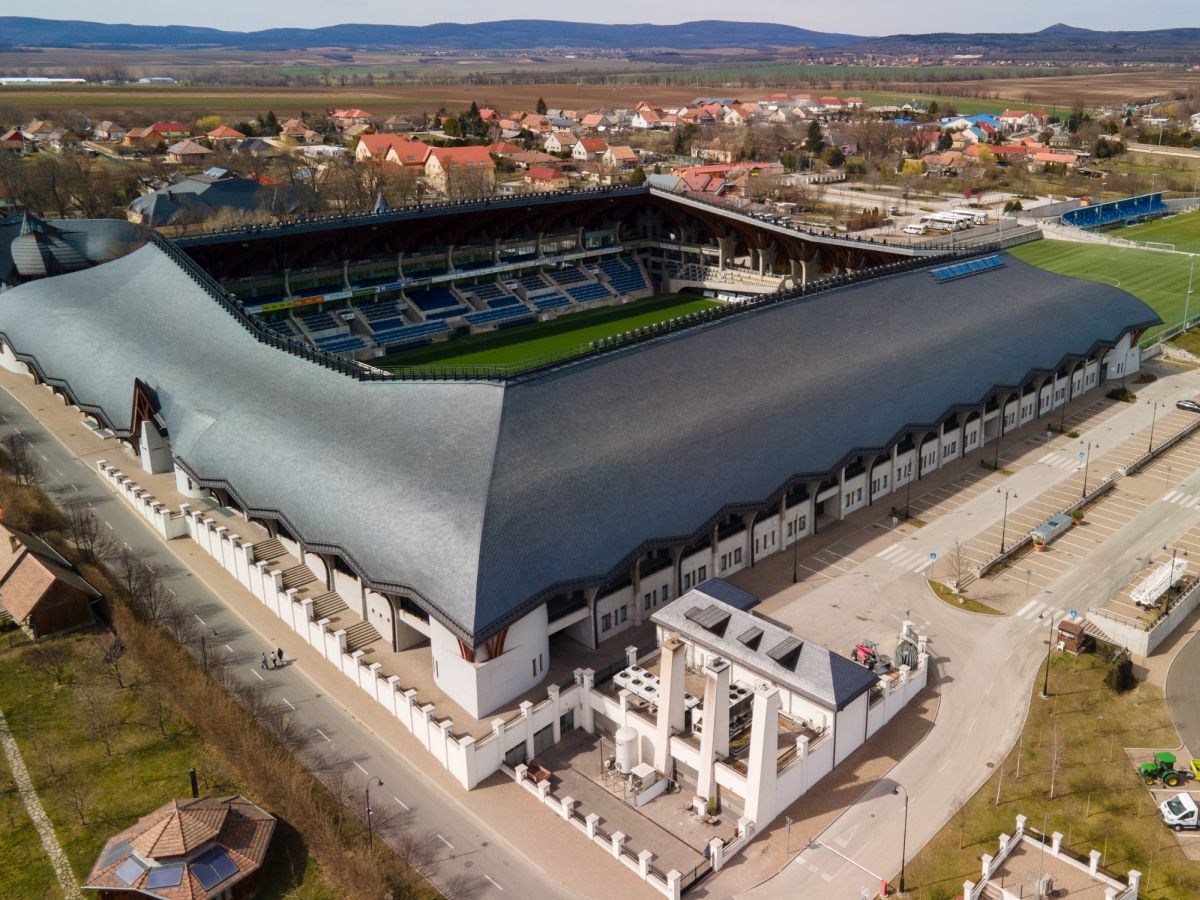 Imagini FABULOASE de la Felcsut, casa Academiei Puskas