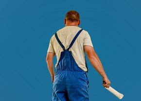 Cauți zugravi pentru lucrări de amenajare a apartamentelor și caselor? Intră pe Anuntul.ro și găsește profesioniștii de care ai nevoie!