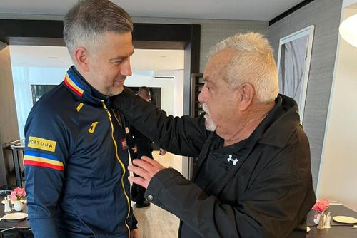 Shlomo Sharf l-a vizitat pe Edi Iordănescu înaintea amicalului disputat cu Israel în martie 2022 / Sursă foto: frf.ro