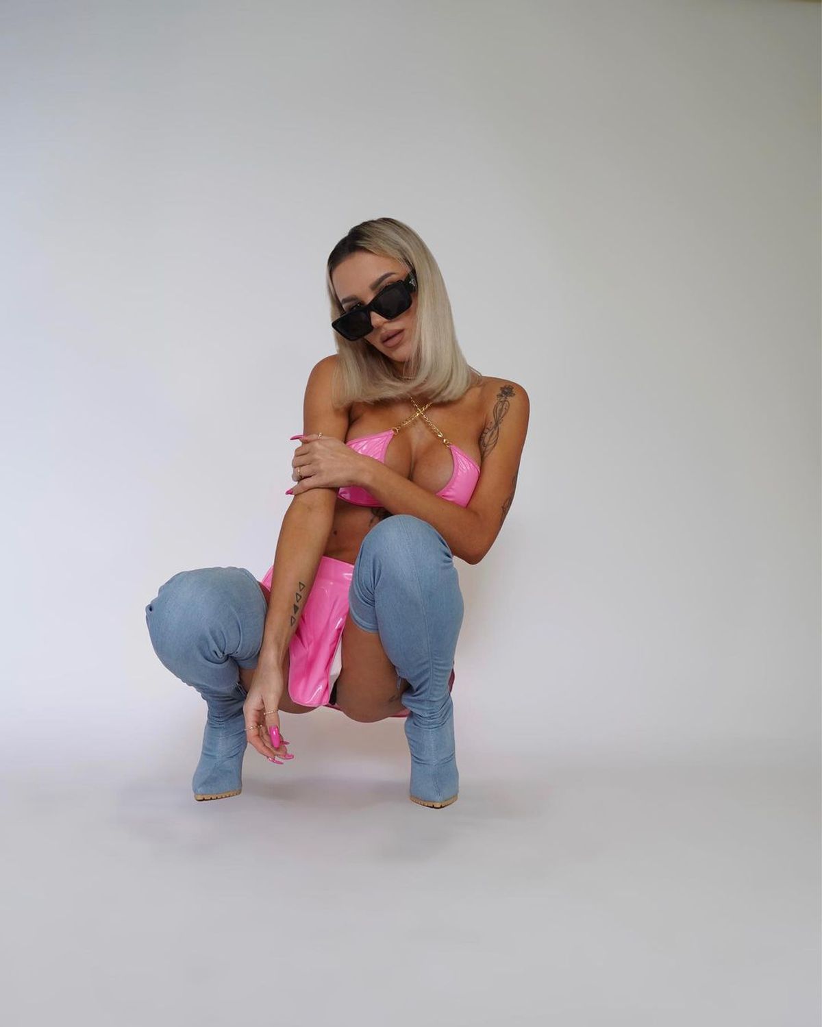 Fotbalistul liderului se iubește cu „Regina Twerk-ului” » Și-a uimit fanii cu ultimul clip postat