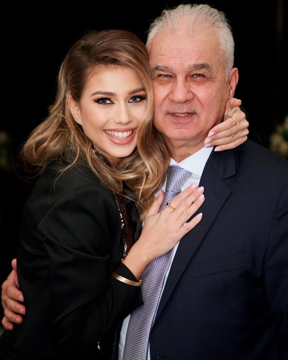 Fiica lui Anghel Iordănescu a născut: „Bine ai venit pe lume, totul meu!”