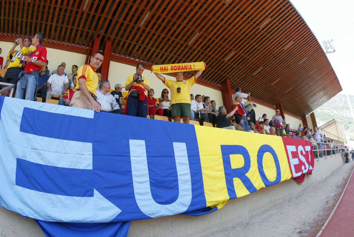 Imagini EXCLUSIVE de la prima deplasare a lui George Simion! „Am mers cu autocarul două zile și două nopți. Părinții mei și acum știu că am fost în Delta Dunării!”