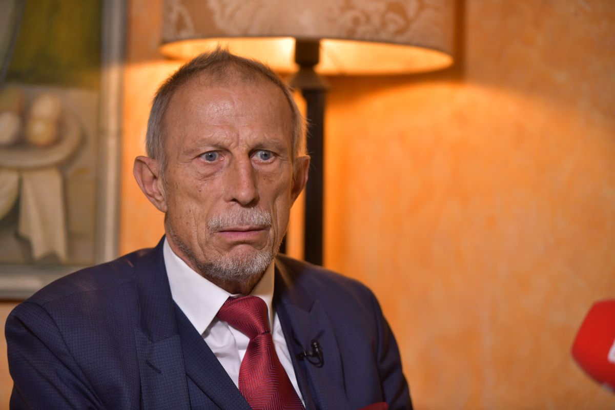 Christoph Daum a fost pe Arena Națională la România - Belarus și a vorbit pentru cititorii Gazetei » „Credeam că mai erau superfotbaliști. Nu mai sunt”