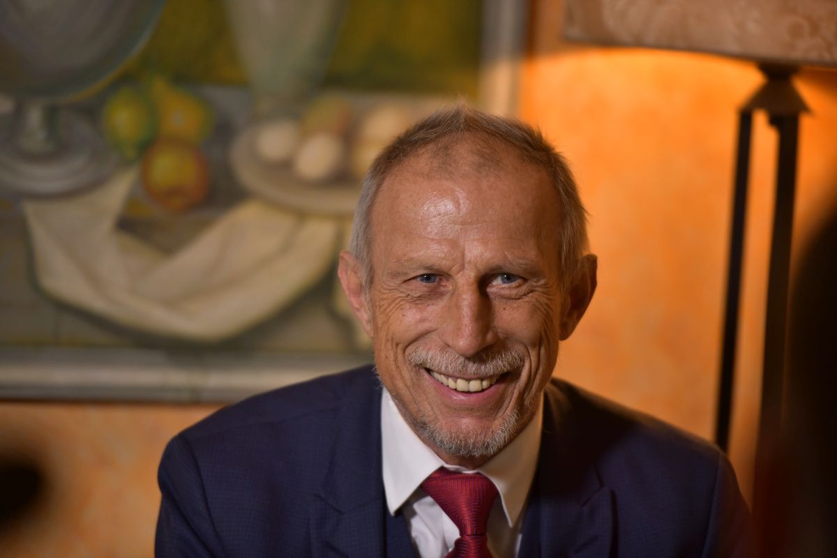 Christoph Daum a fost pe Arena Națională la România - Belarus și a vorbit pentru cititorii Gazetei » „Credeam că mai erau superfotbaliști. Nu mai sunt”