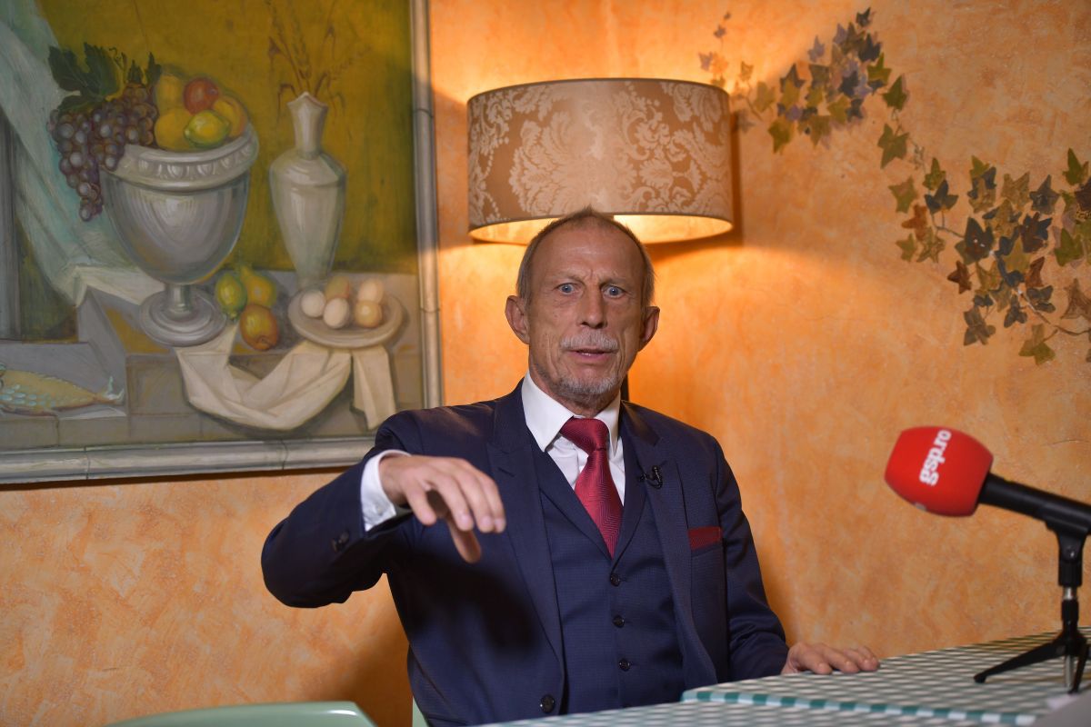 Christoph Daum, din nou în stare critică » Operat a doua oară de cancer: „Lucrurile s-au înrăutățit în ultima vreme”