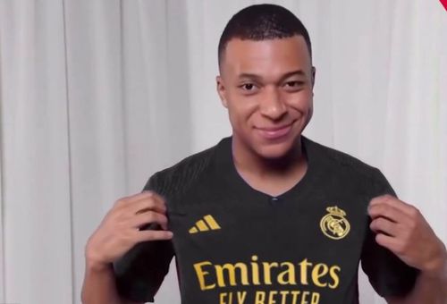 Un video cu Kylian Mbappe în tricoul lui Real Madrid circulă pe internet. Acesta e generat de Inteligența Artificială, care mai face o „victimă” printre fotbaliștii celebri, după Cristiano Ronaldo.