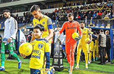 Mișcare importantă la Petrolul înainte de meciul cu Dinamo » Detaliul care a deconspirat numele viitorului antrenor al „lupilor”