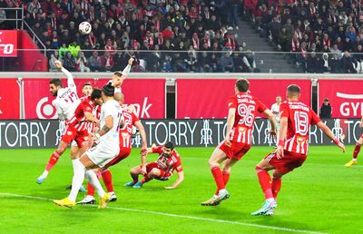 Presiune pe Mutu! CFR Cluj se încurcă la Sf. Gheorghe și iese din lupta la titlu » Clasamentul ACUM în play-off