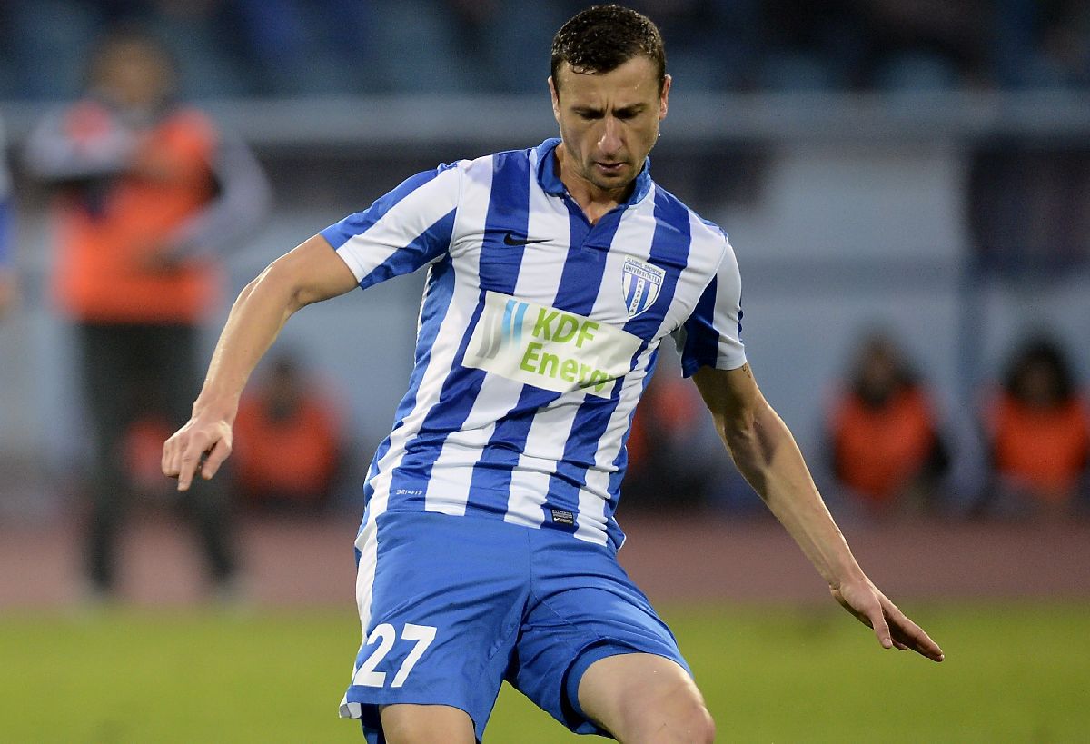 Imagini cu Silviu Izvoranu din perioada Dinamo » Fotografii de colecție din arhiva GSP