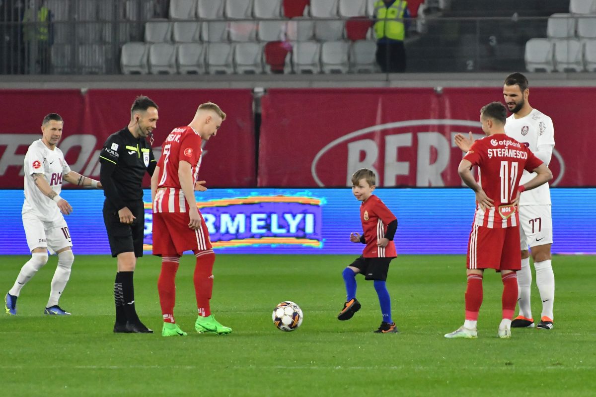 „Te-ai simțit trădat?” » Adrian Mutu a dat cărțile pe față, la 6 zile de la despărțirea de CFR Cluj: „Nu vreau să mă mai întâlnesc NICIODATĂ cu el”