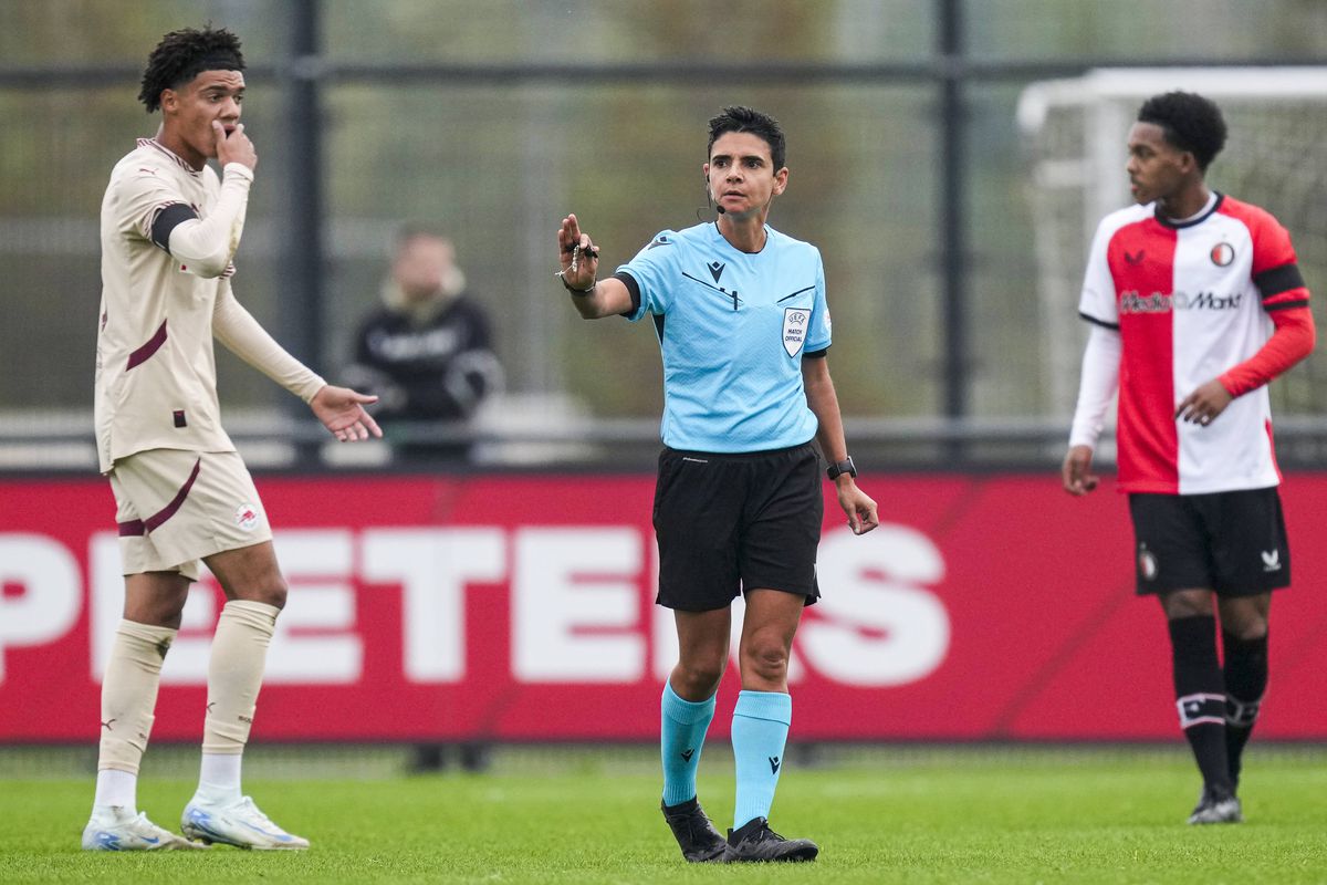 Prima femeie care arbitrează un meci în prima ligă masculină din Portugalia