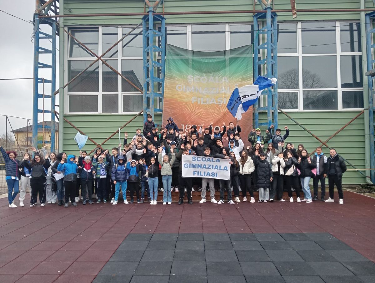 Imagini tari cu micii suporteri ai Craiovei » Sute de copii au făcut deplasarea pentru derby-ul cu Rapid