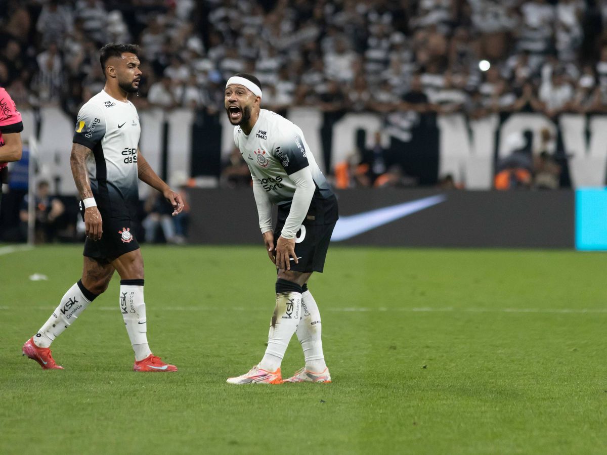 Galerie foto - Memphis Depay (Finala Campeonato Paulista 2025)