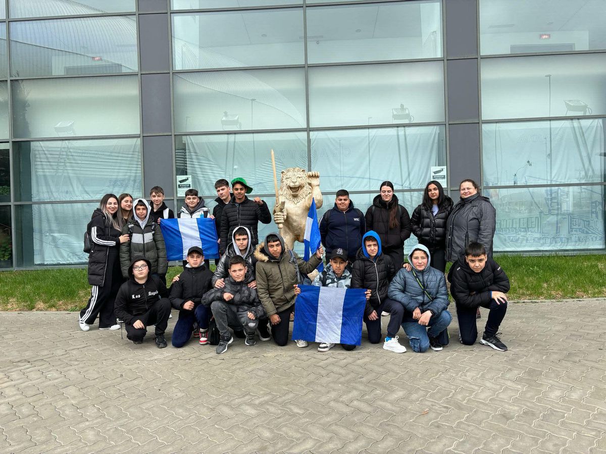 Copiii care susțin Craiova, în deplasare la meciul cu Rapid