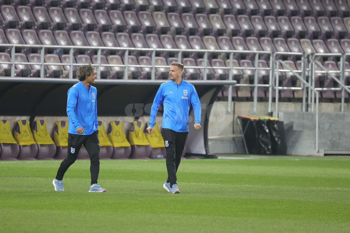 Imagini dinaintea meciului Rapid - Universitatea Craiova