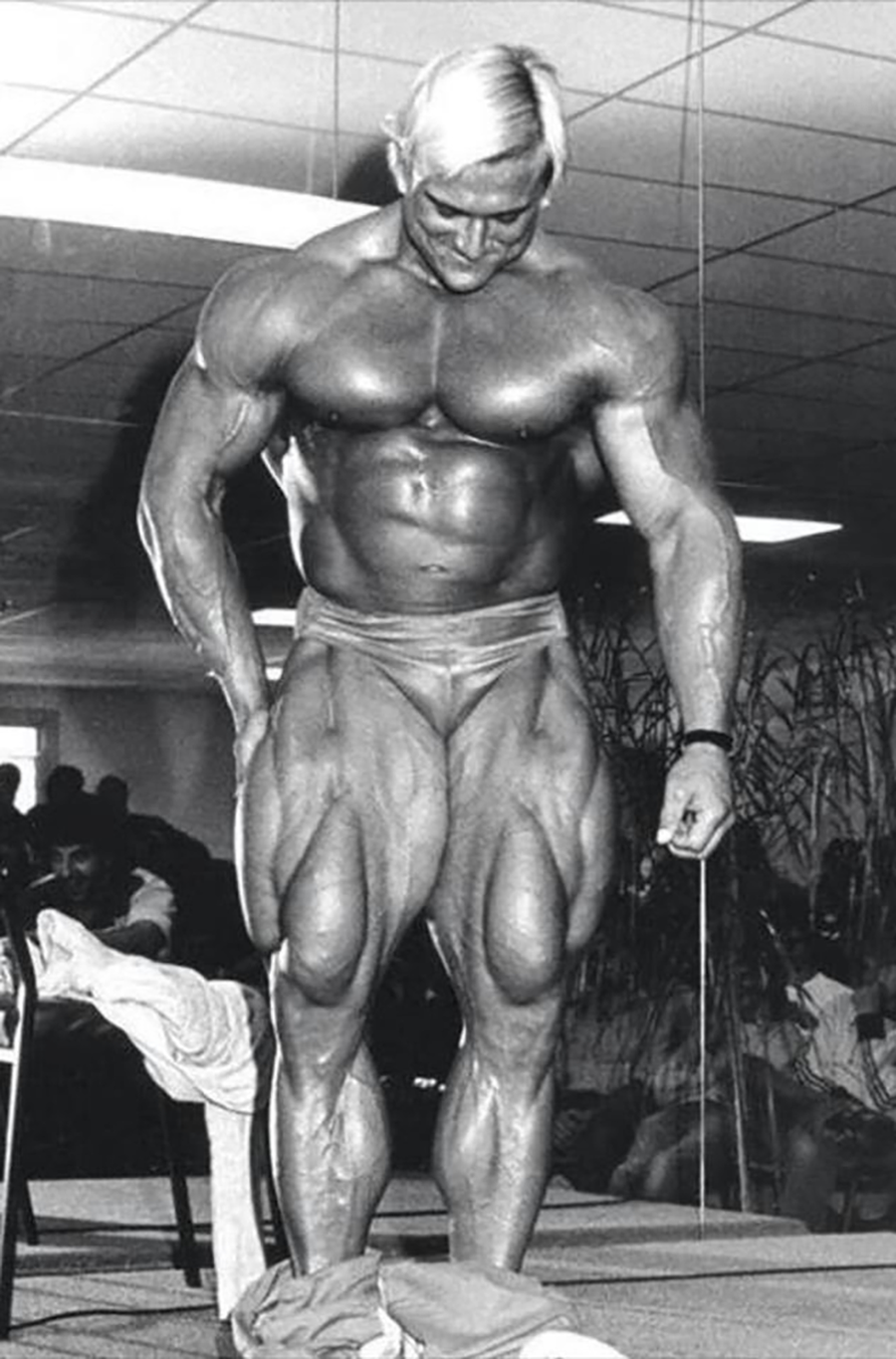 5 sfaturi pentru dezvoltarea masei musculare de la o legendă a culturismului românesc: „Alimentația contează 80%” + Care e cea mai bună sursă de proteine