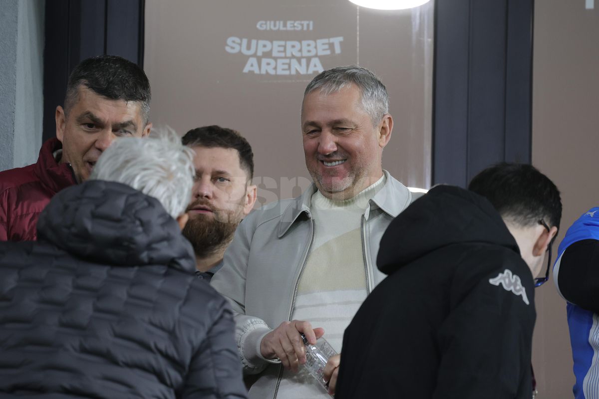 Declarația serii! Mihai Rotaru a numit două echipe din play-off pe care le susține: „Cu familia”