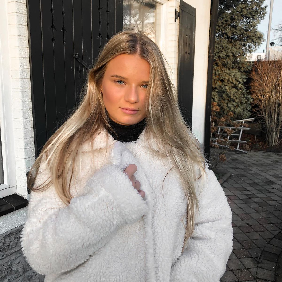 Sexy și irezistibilă! Fiica antrenorului încinge Instagramul cu poze provocatoare