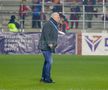 Marius Șumudică, nervos la pauza meciului Rapid - Universitatea Craiova