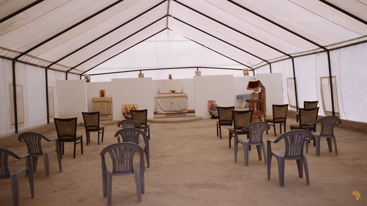 Gigi Becali a construit o mănăstire în Uganda