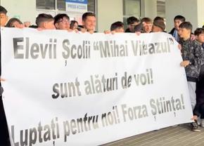Rapid - Universitatea Craiova, primul derby cu galerii Under 14 din play-off » Surpriză: Aioani este în lot