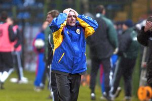 Și Hagi a pățit-o! Alte trei momente în care naționala României a fost condusă de secund