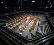 FOTO Sala Polivalentă din Cluj, transformată în centru de suport pentru bolnavii de COVID-19