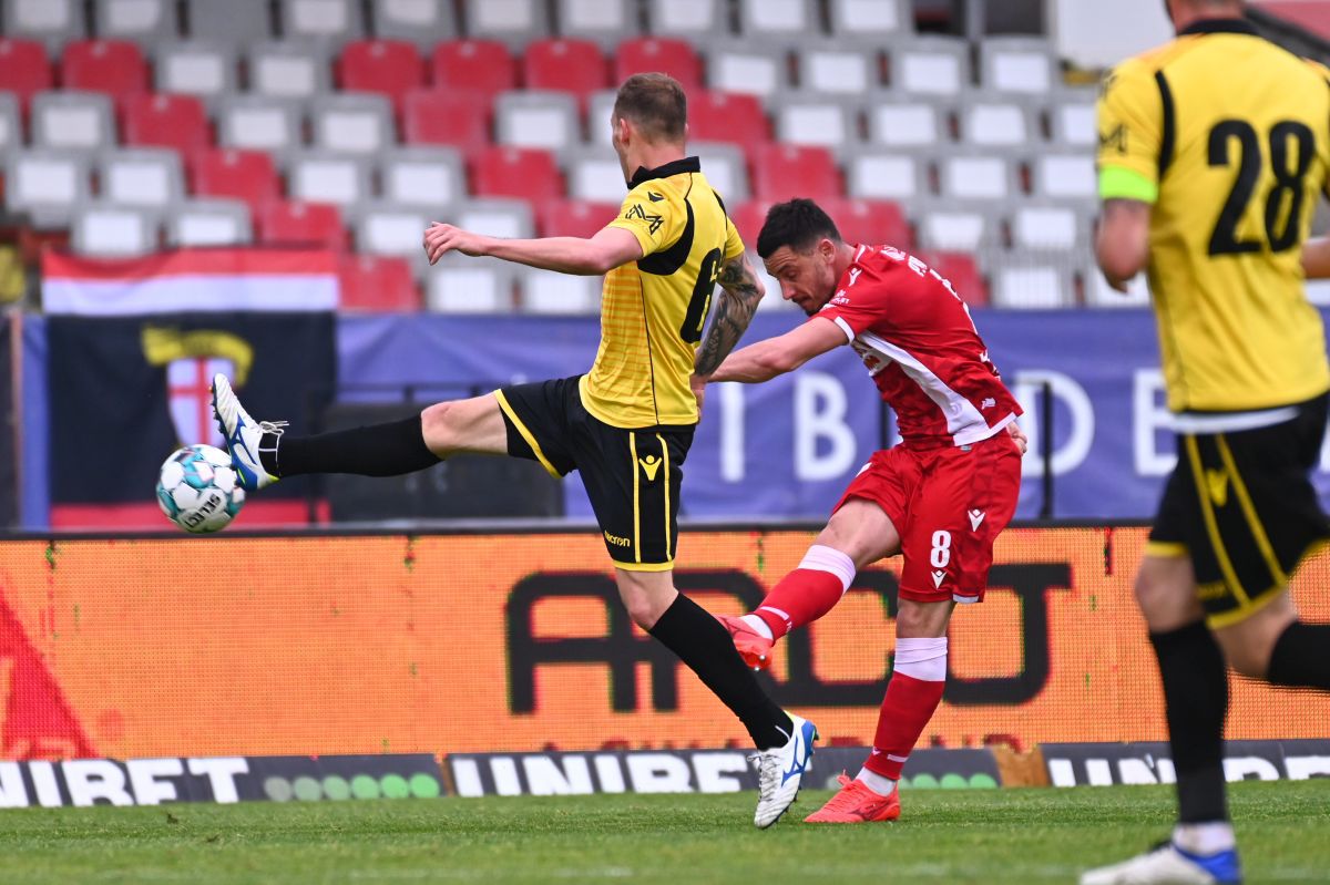 Vedeta care a răbufnit după Dinamo - Voluntari 2-0: „Întrebați-l pe Uhrin de ce nu am jucat!”
