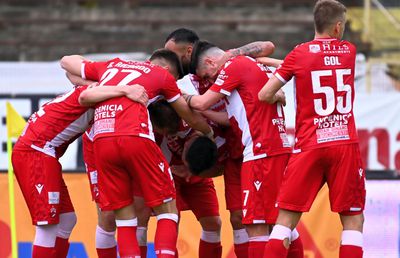 Vedeta care a răbufnit după Dinamo - Voluntari 2-0: „Întrebați-l pe Uhrin de ce nu am jucat!”