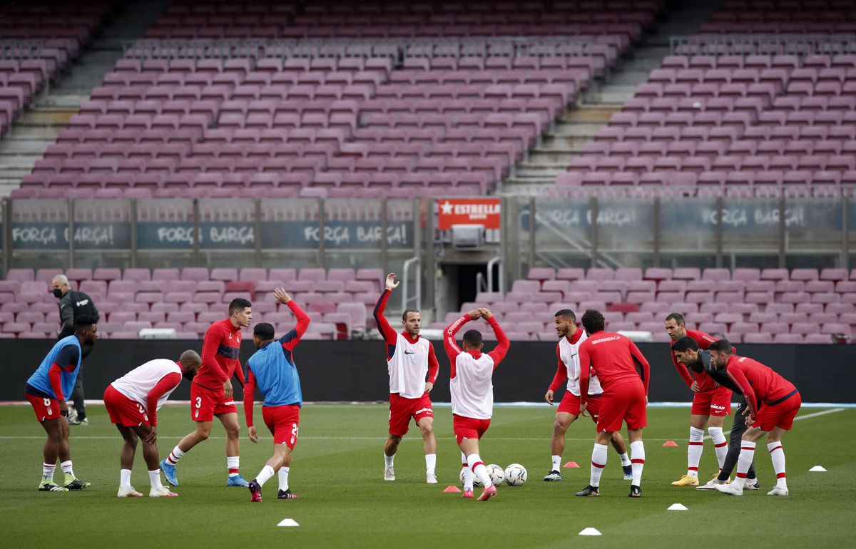 Barcelona - Granada 1-2 » Decepție pe Camp Nou! Gazdele pierd incredibil șansa de a trece pe primul loc