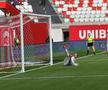 Greșeli inexplicabile de arbitraj în Sepsi - Gaz Metan » Gol anulat pentru un ofsaid văzut doar de arbitri