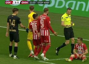 Greșeli inexplicabile de arbitraj în Sepsi - Gaz Metan » Gol anulat pentru un ofsaid văzut doar de arbitri