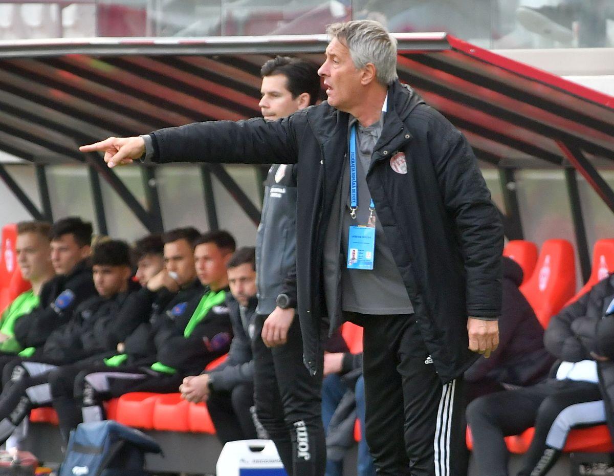 Greșeli inexplicabile de arbitraj în Sepsi - Gaz Metan » Gol anulat pentru un ofsaid văzut doar de arbitri