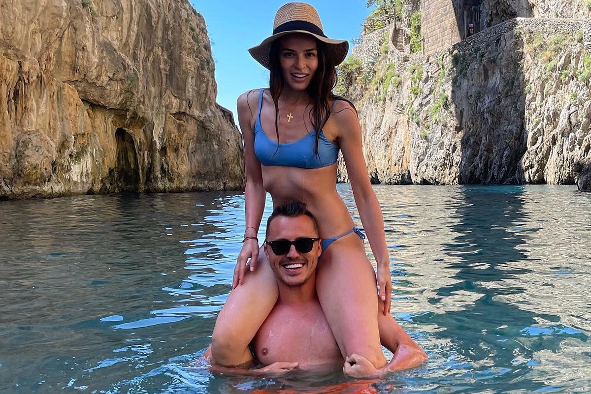 „Consilier”, nu doar soție » Cum arată partenera unuia dintre cei mai cunoscuți impresari din România