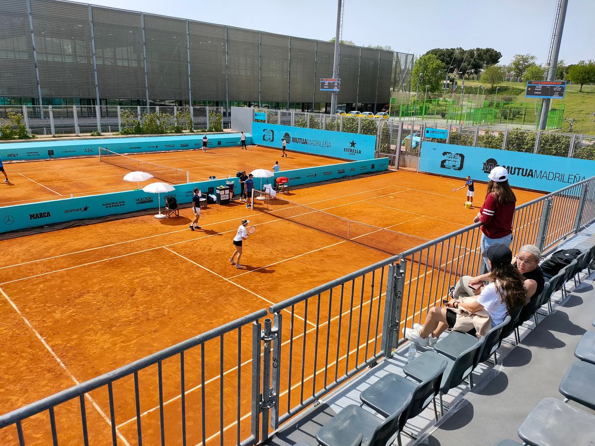 FOTO Antrenamentul Simonei Halep la WTA Madrid, înainte de meciul cu Paula Badosa