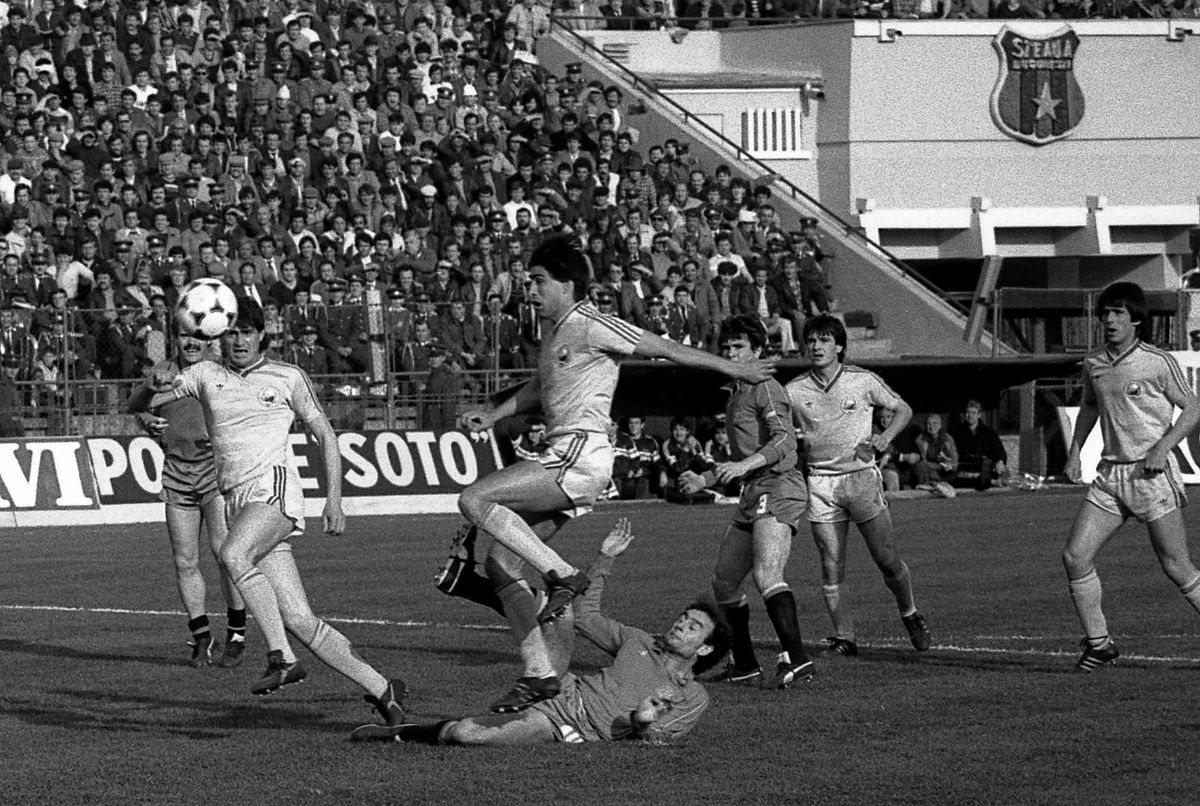 RETRO GSP - România - Spania 3-1