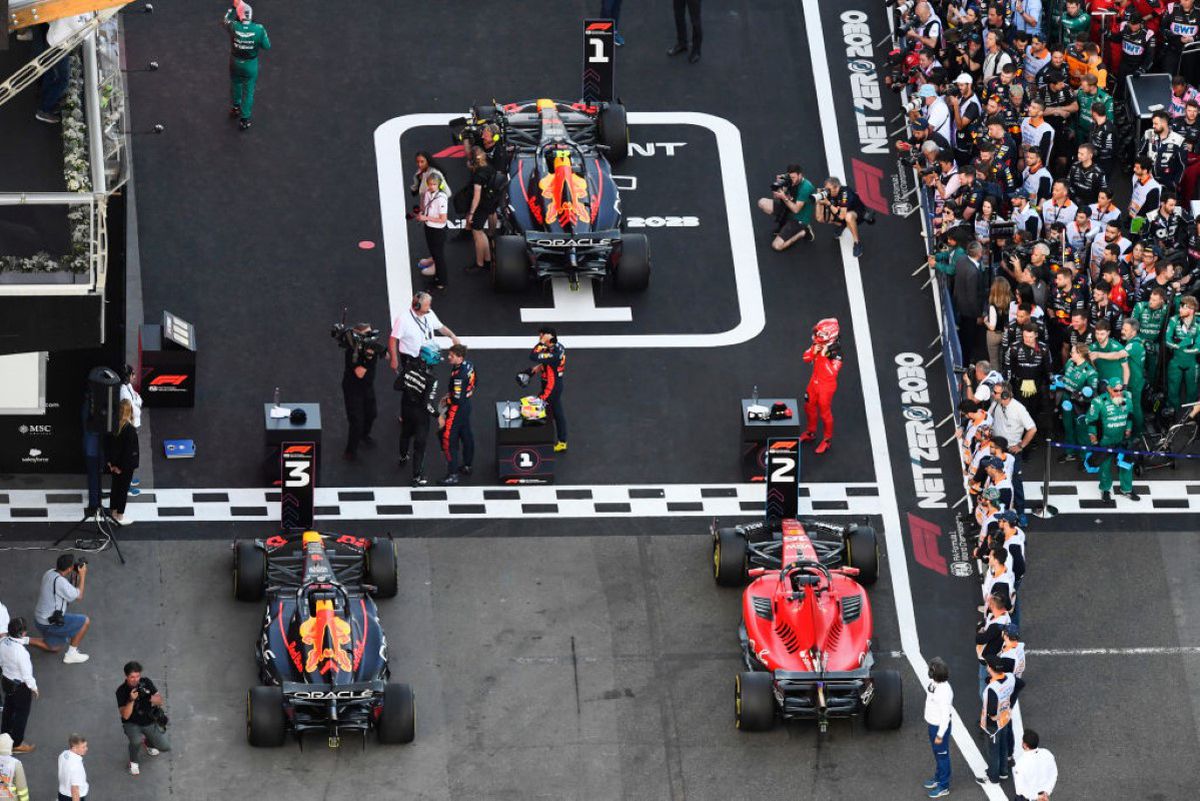 Perez câștigă cursa sprint din Azerbaidjan! Zi complicată pentru Max Verstappen: lovit la start, olandezul a fost un car de nervi