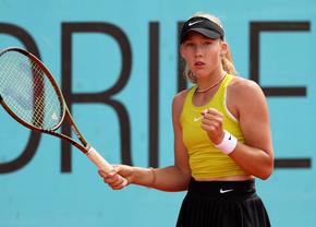O nouă senzație în circuitul WTA: s-a calificat în optimi la Madrid chiar în ziua în care a împlinit 16 ani
