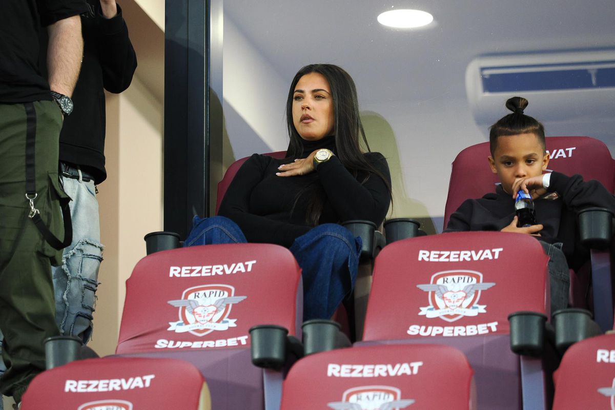 Antonia, prezentă la Rapid - Universitatea Craiova