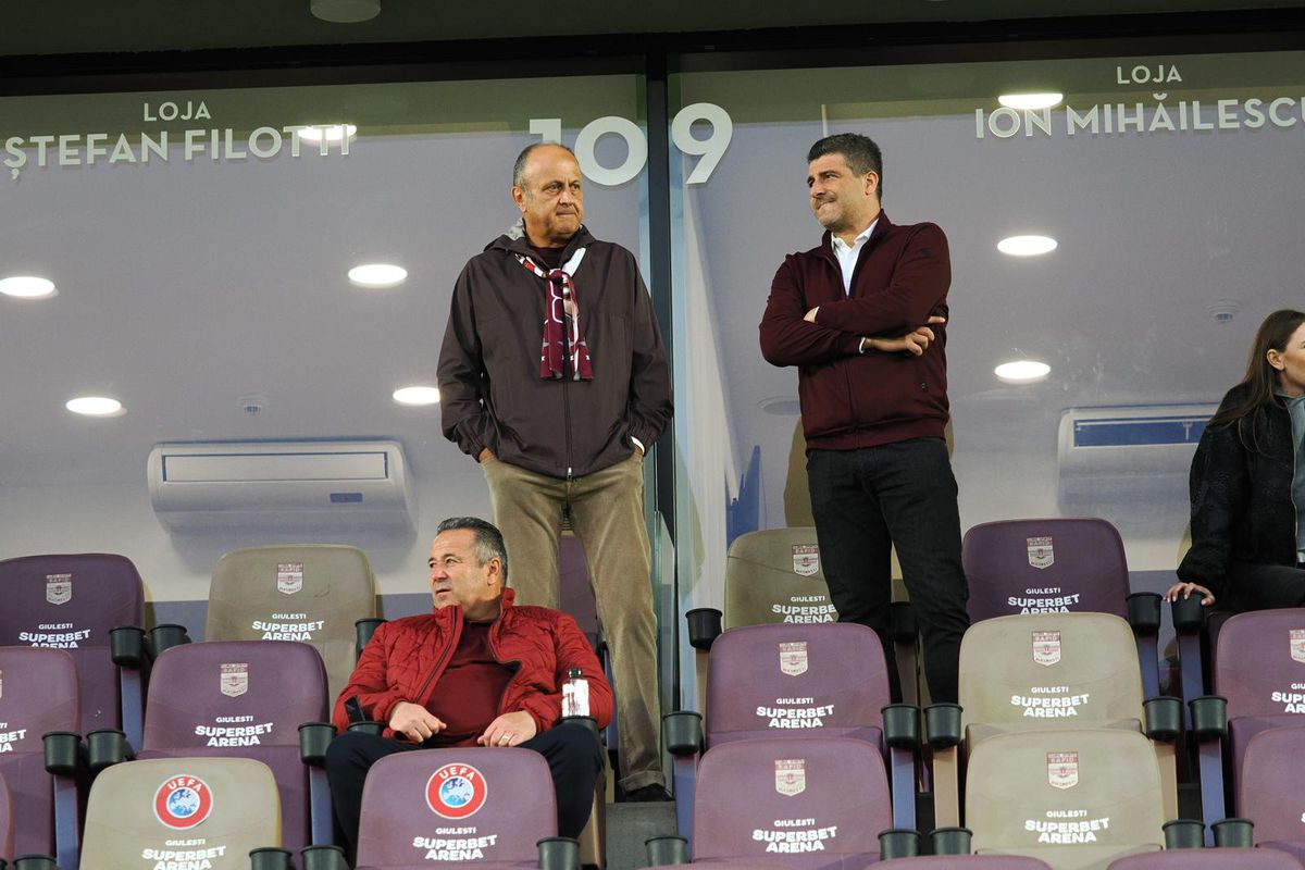 Dan Șucu, Victor Angelescu și Daniel Niculae, înainte de Rapid - Craiova