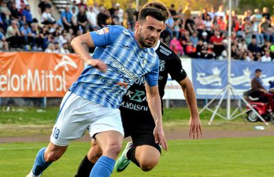 Spectacol cu 4 goluri în Corvinul Hunedoara - CSC 1599 Șelimbăr » Aproape de verdict în lupta pentru locul 2 din Liga 2