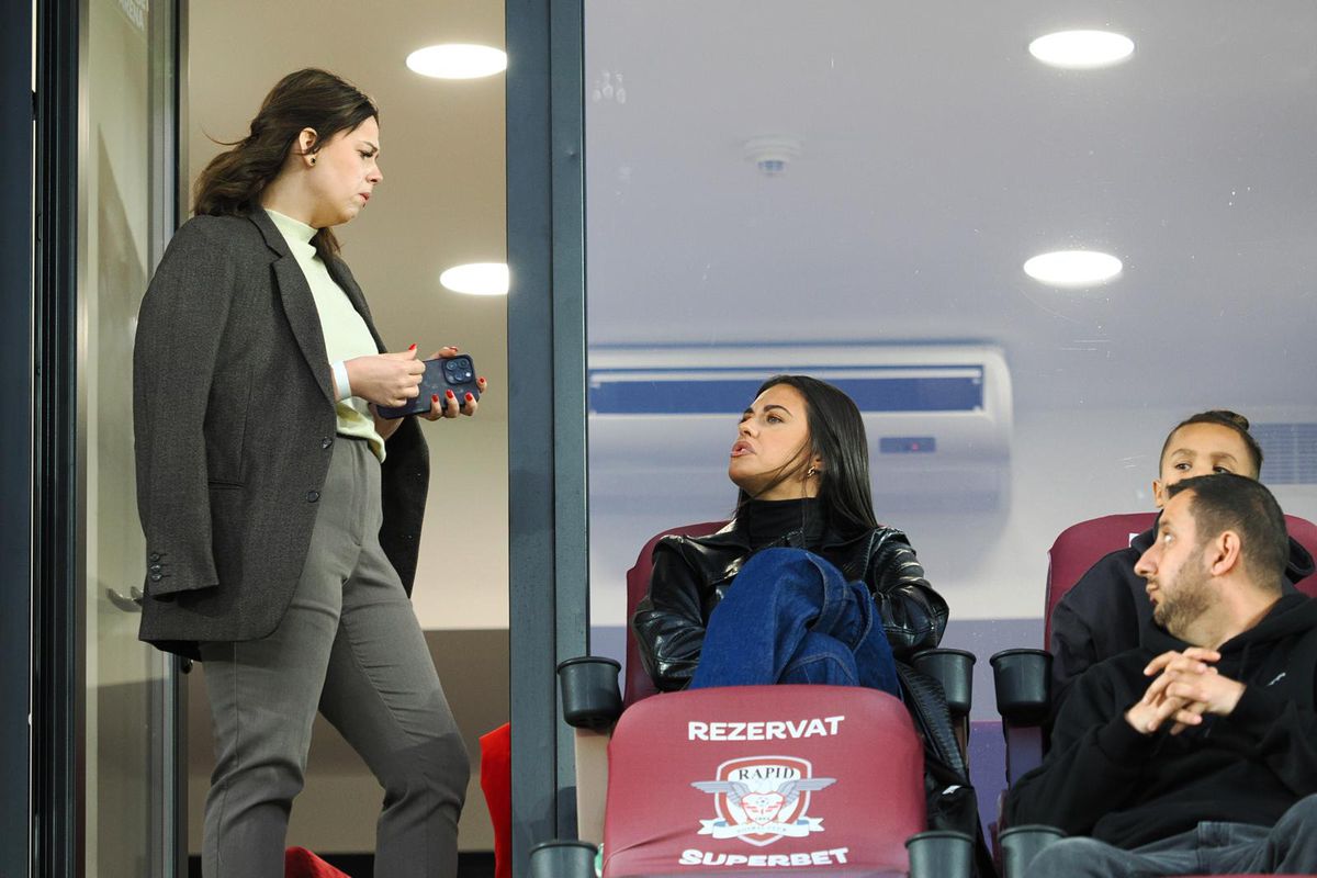 Antonia, prezentă la Rapid - Universitatea Craiova
