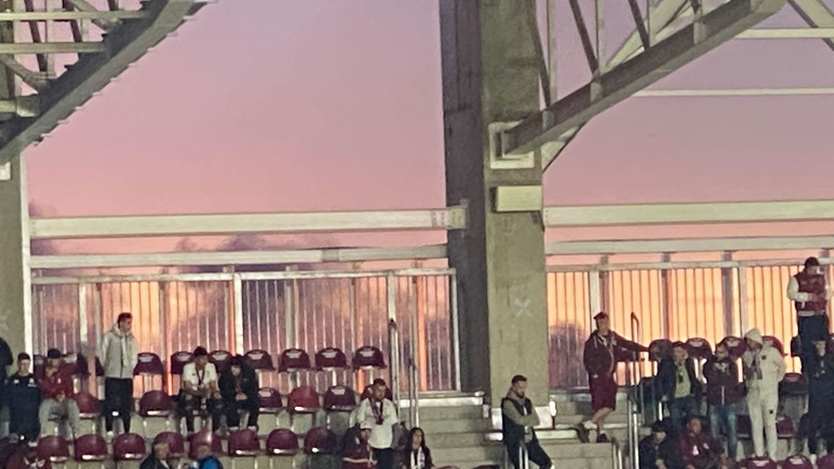 Incendiu în apropierea stadionului Giulești, înainte de Rapid - Craiova